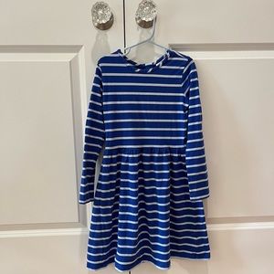 Hanna Andersson 6/7 blue striped dress